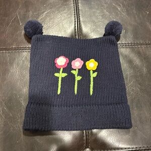 Claver knit flower hat, Size small